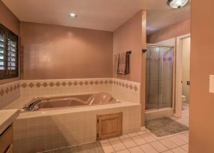 4 Mi To Woodland Lake: 2-story W/ Grill