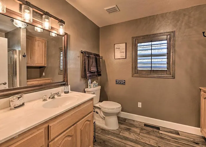 4 Mi To Woodland Lake: 2-story W/ Grill Indian Pine