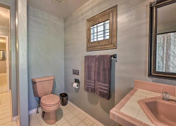 4 Mi To Woodland Lake: 2-story W/ Grill Holiday home *
